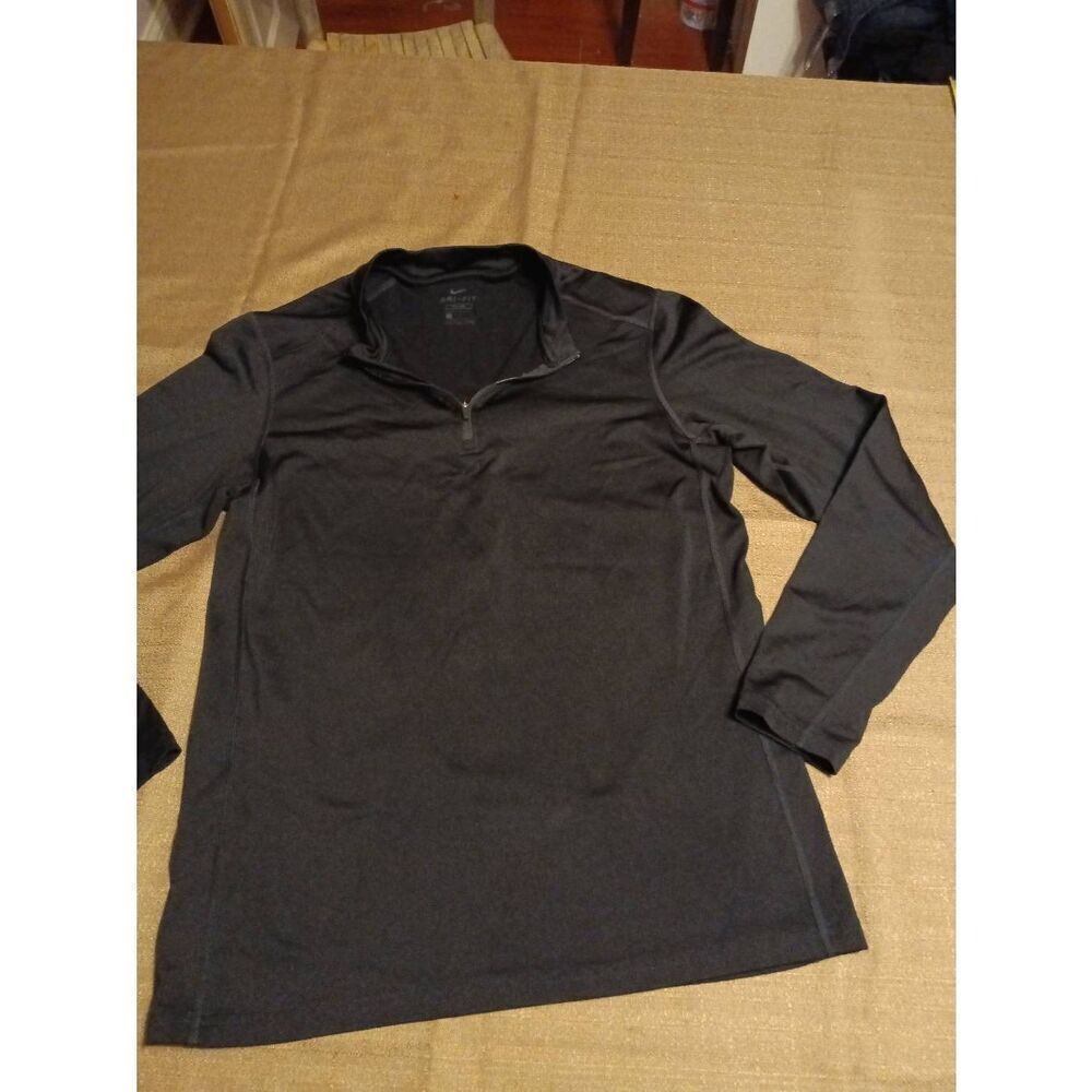 Nike Dri-Fit L/S Zip-Top Shirt - Size: Large (0728)